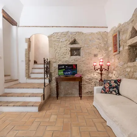 Le Scalette - In Calvi - Italywego * Calvi dellʼ Umbria